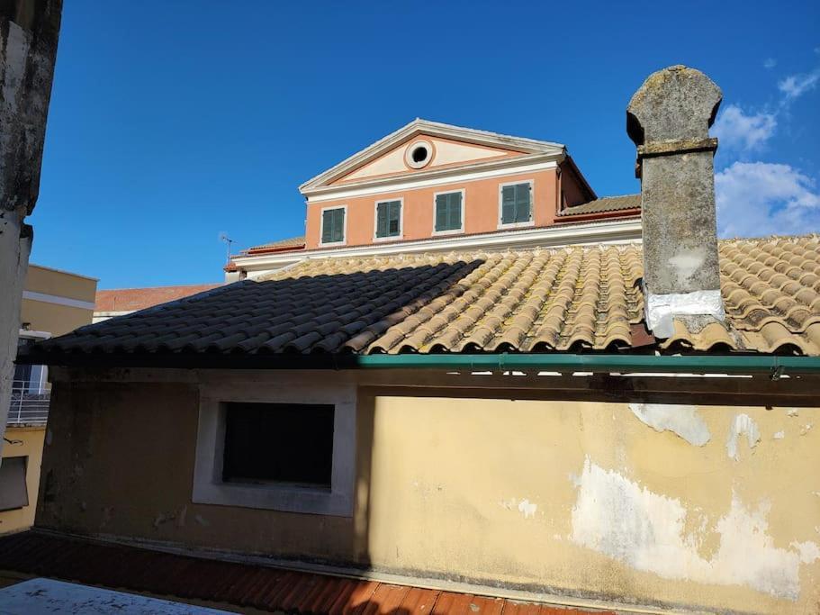 Mary'S Bright Apartment - Corfu Old Town Екстер'єр фото